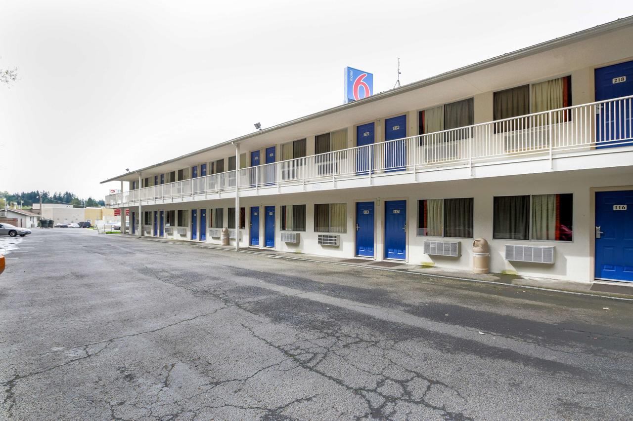 Motel 6-Kelso, Wa - Mt. St. Helens Exterior photo